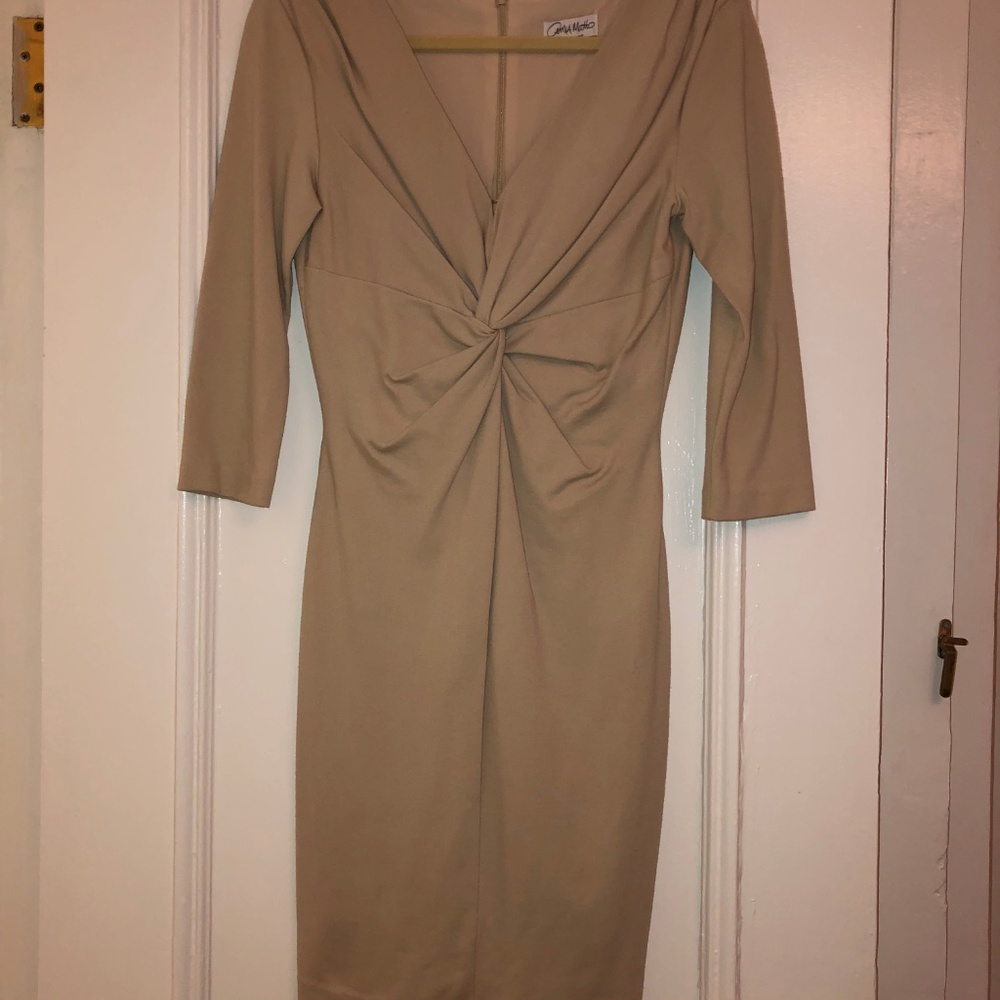 Form fitted ruched dress